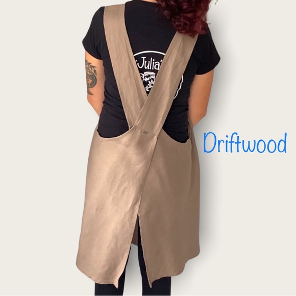Cross Over Linen Aprons (OS) 100% linen - Picture 6 of 11